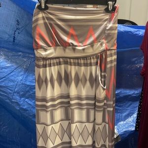 STRAPLESS MAXI DRESS WITH POCKETS